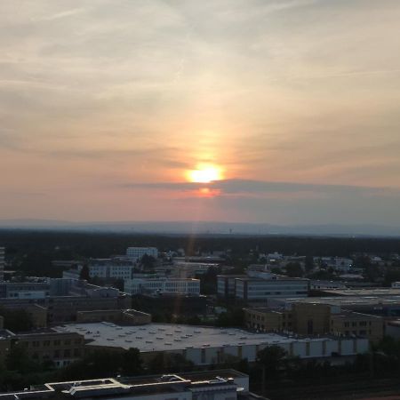 ランゲンSkyline-Aussicht Und Fantastische Sonnenuntergaengeアパートメント エクステリア 写真